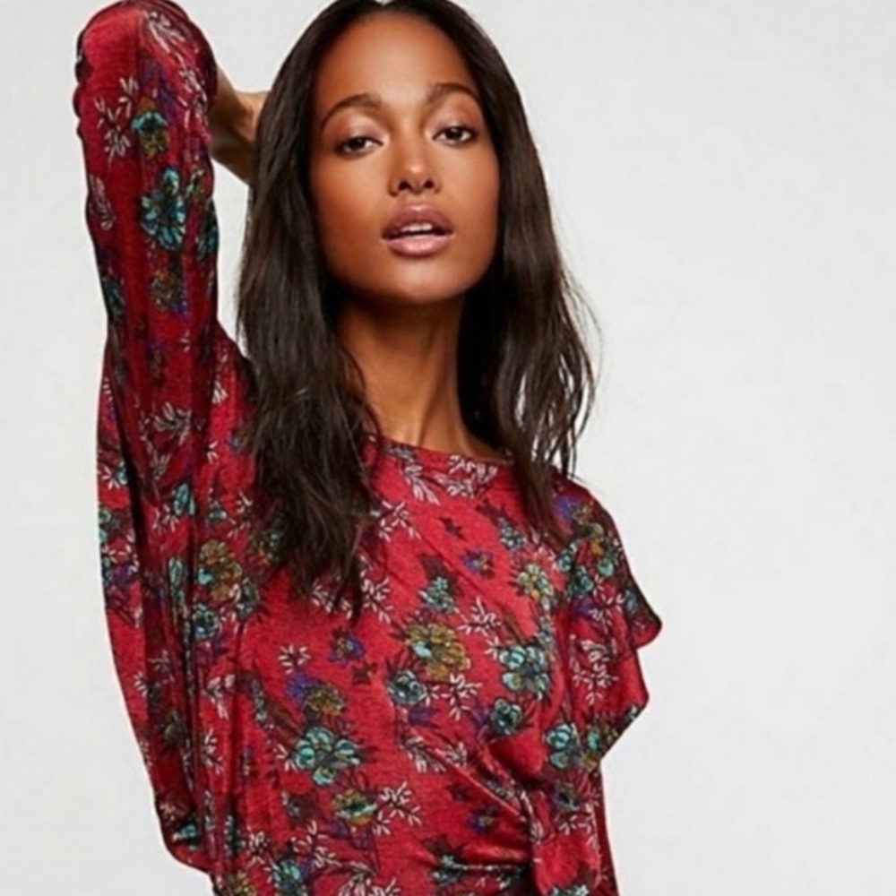 FREE PEOPLE DOCK STREET FLORAL TOP WITH RUFFLE RED, M Boho Cottagecore Romantic